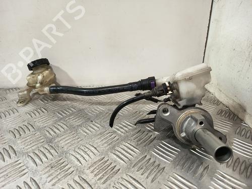 brake-master-cylinder-ford-fiesta-vi-cb1-ccn-2008-32340303 main image