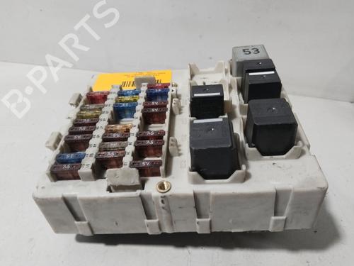Used Fuse box Fuse box FORD TRANSIT CONNECT (P65_, P70_, P80_) 1.8 TDCi (90 hp) 31586042 31586042
