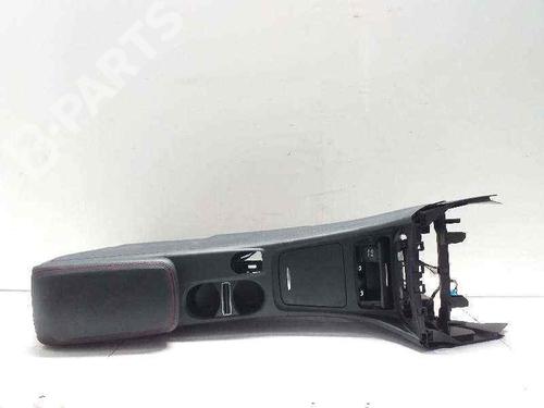 Armrest / Center console MERCEDES-BENZ GLA-CLASS (X156) GLA 220 d (156.903) | BP7152538I20 