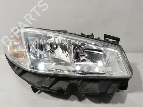 Højre forlygte RENAULT MEGANE II (BM0/1_, CM0/1_) 1.6 16V (112 hp) 30751862