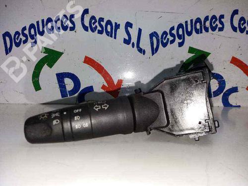 Used Headlight switch NISSAN TERRANO II (R20) [1992-2007]  5167601