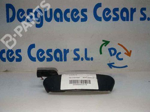 Used Front right exterior door handle FIAT PUNTO Hatchback Van (188_) 1.3 D Multijet (75 hp) 5202095