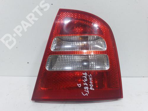 Used Right taillight SKODA OCTAVIA I (1U2) [1996-2010]  9839857