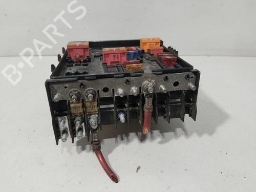 Fuse box VW TOURAN (1T1, 1T2) 2.0 TDI | BP30179074E1 