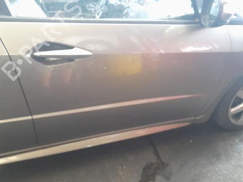 Used Right front door Right front door 38620026 38620026