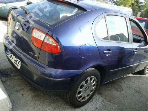 Right taillight SEAT LEON (1M1)  | BP5162012C35 