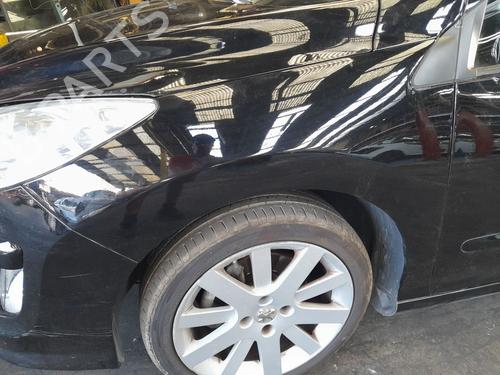 Used Left front fenders Left front fenders 39171750 39171750