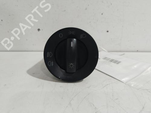 Used Headlight switch VW POLO (9N_, 9A_) 1.4 16V (75 hp) 21054249