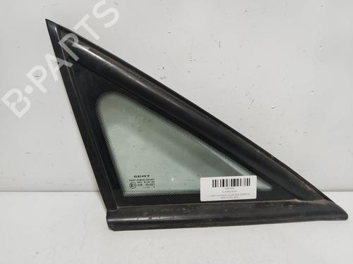 front-right-quarter-glass-seat-altea-5p1-2004-2005-2006-2007-2008-2009-2010-2011-2012-2013-2014-2015-24548422 main image