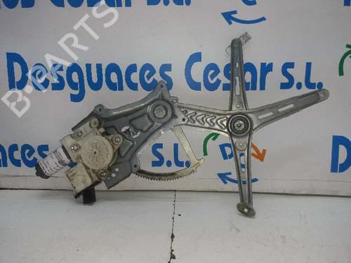 Used Front right window mechanism Front right window mechanism OPEL VECTRA C (Z02) 1.9 CDTI (F69) (120 hp) 5201883 5201883