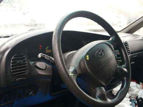 Left mirror HYUNDAI H-1 / STAREX Bus (A1) 2.5 TD 4WD | BP7580065C26 