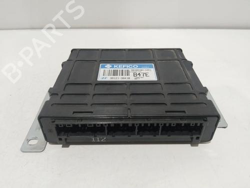 Used Engine control unit (ECU) HYUNDAI SANTA FÉ I (SM) 2.4 16V (146 hp) 26152970