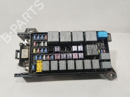 fuse-box-kia-sorento-i-jc-2002-2003-2004-2005-2006-2007-2008-2009-2010-2011-32095941 main image