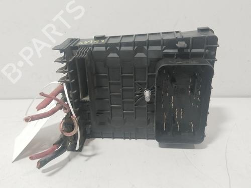 Fuse box SEAT LEON (1P1) 1.9 TDI | BP38565895E1 - Image 2