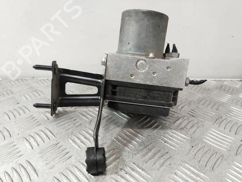 ABS pump BMW X3 (E83) 2.0 d | BP38098793M43 - Image 4