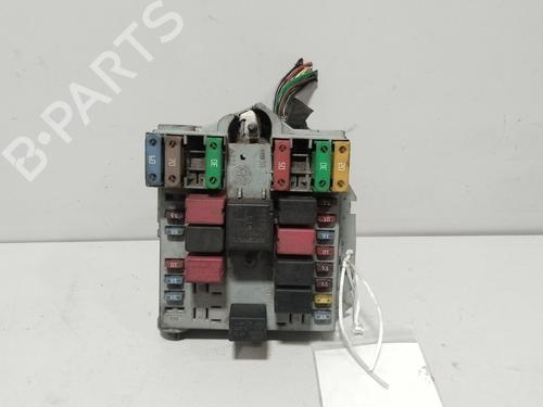 Used Fuse box Fuse box 38752288 38752288