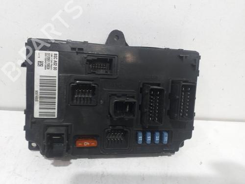 Sikringsdåse PEUGEOT 407 (6D_) [2004-2011]  16148969