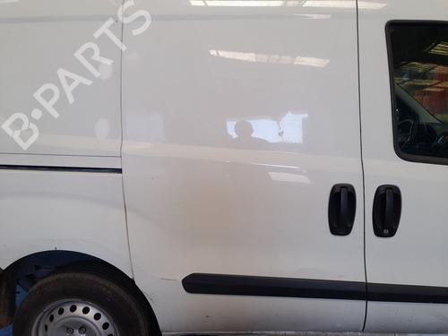 Used Right rear door Right rear door 37031362 37031362