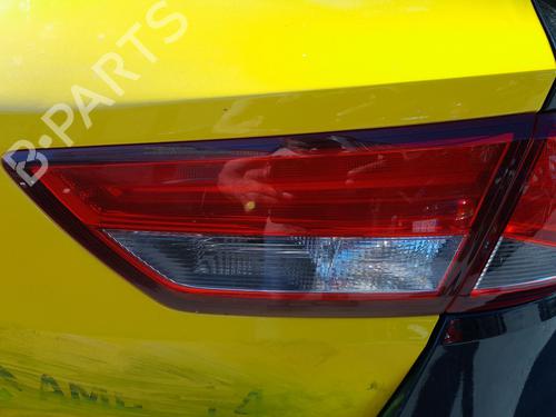 right-tailgate-light-seat-leon-5f1-2012-2013-2014-2015-2016-2017-2018-2019-2020-2021-36435701 main image