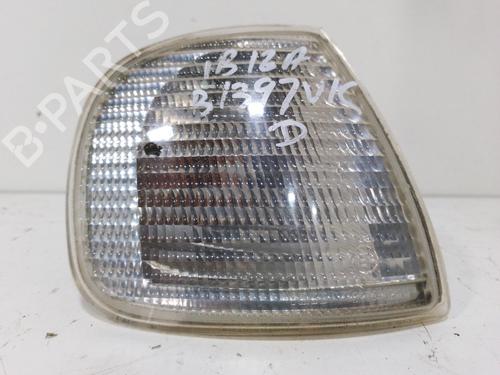 Used Right front indicator Right front indicator SEAT IBIZA II (6K1) [1993-2002] 9968398 9968398