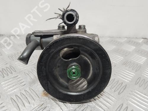 Used Steering pump HYUNDAI COUPE II (GK) [2001-2012]  31625847