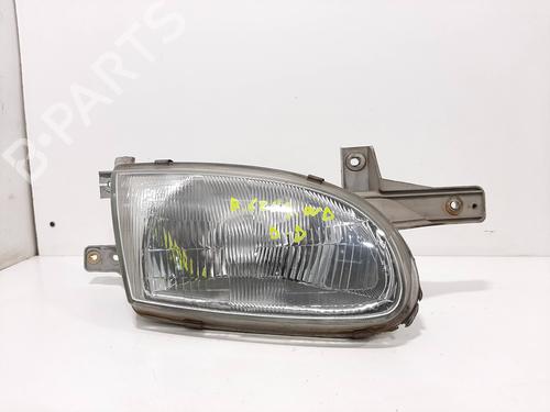 Used Right headlight Right headlight HYUNDAI ACCENT I (X-3) 1.3 (75 hp) 6870775 6870775