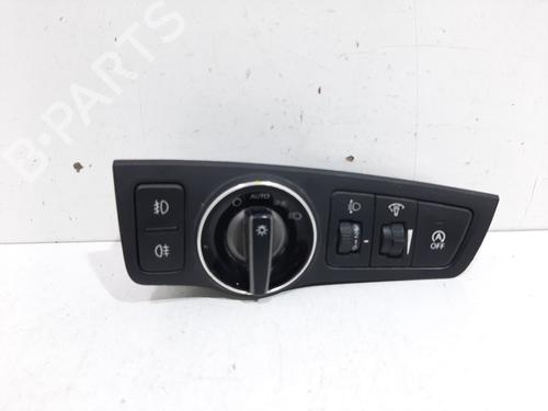 Used Headlight switch Headlight switch HYUNDAI i40 I (VF) [2012-2019] 17643680 17643680