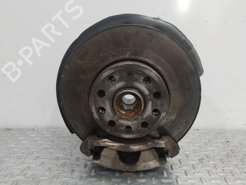 Fusee links voor Fusee links voor VW GOLF VII (5G1, BQ1, BE1, BE2) 1.6 TDI 4motion (110 hp) 36296647 36296647