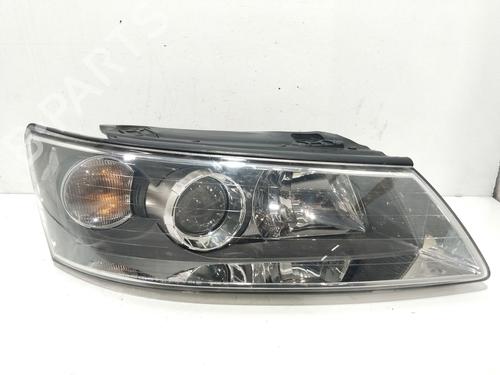 Used Right headlight HYUNDAI SONATA V (NF) 2.0 CRDi (140 hp) 17639484