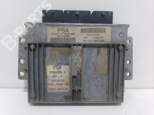 Used Engine control unit (ECU) PEUGEOT 206 Hatchback (2A/C) [1998-2012]  11842928