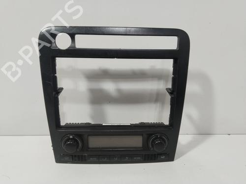 Used Climate control SEAT IBIZA III (6L1) 1.4 16V (75 hp) 28210440