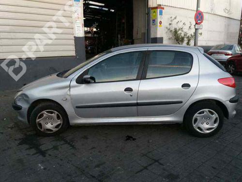 Boîte à Fusibles PEUGEOT 206 Hatchback (2A/C) | BP5193840E1 - Image 2