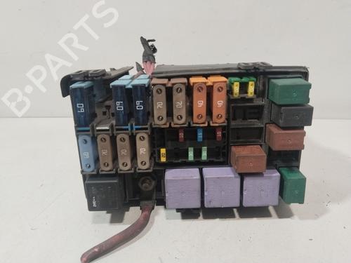 fuse-box-renault-espace-iv-jk01_-2002-32216747 main image