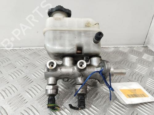 Used Brake master cylinder Brake master cylinder 37603700 37603700