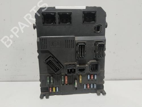 Used Fuse box PEUGEOT 206 Hatchback (2A/C) 1.4 HDi eco 70 (68 hp) 22716687