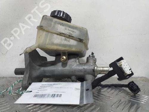 Used Brake master cylinder Brake master cylinder MERCEDES-BENZ C-CLASS (W203) C 200 CDI (203.007) (122 hp) 5205628 5205628