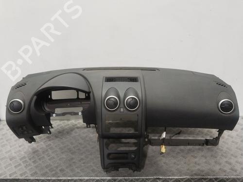 Instrumentbord NISSAN QASHQAI I (J10, NJ10) 1.6 dCi (130 hp) 30330039