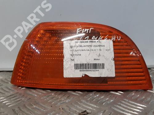 Used Left front indicator FIAT PUNTO (176_) 1.4 GT Turbo (176AS_) (131 hp) 10252897