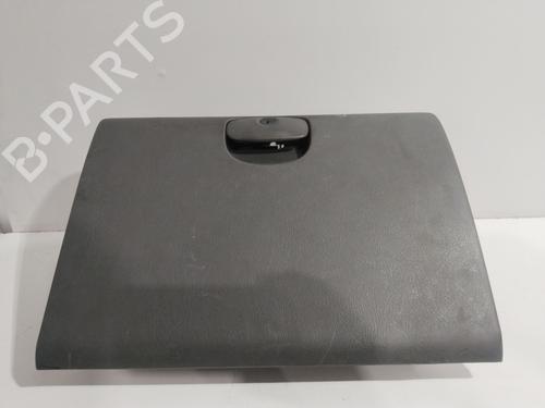Used Glove box HYUNDAI SANTA FÉ I (SM) 2.4 16V (146 hp) 26145894