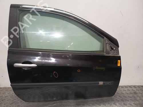 Used Right front door Right front door 33183126 33183126