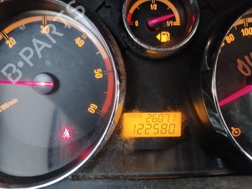 Fuse box OPEL ANTARA A (L07) 2.0 CDTI 4x4 | BP29616236E1 - Image 10