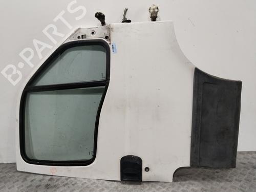 Used Right front door IVECO DAILY III Platform/Chassis 35 C 12 , 35 S 12 (AEKA14A1, AEKA14AA, AEKA64A1,... (116 hp) 31177769