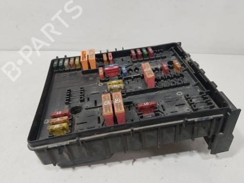 Used Fuse box VW TOURAN (1T1, 1T2) 2.0 TDI (136 hp) 30179074