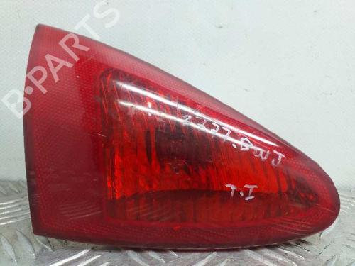 Used Left tailgate light Left tailgate light ALFA ROMEO 147 (937_) 1.6 16V T.SPARK (937.AXA1A, 937.AXB1A, 937.BXB1A) (120 hp) 14066414 14066414