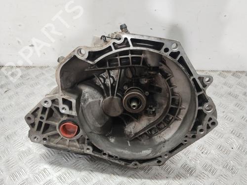 gearbox-opel-corsa-c-x01-2000-2001-2002-2003-2004-2005-2006-2007-2008-2009-33209498 main image