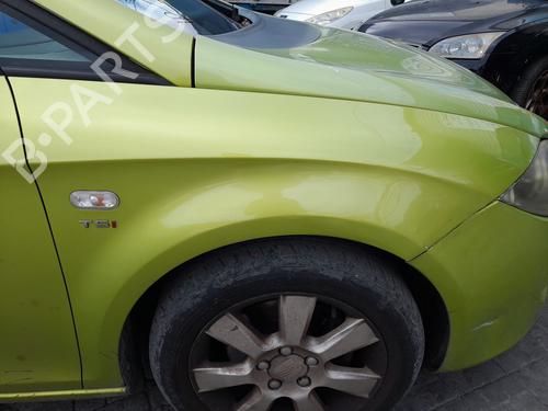 Used Right front fenders Right front fenders SEAT LEON (1P1) 1.4 TSI (125 hp) 39890275 39890275