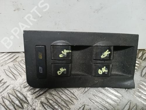 Used Left front window switch Left front window switch AUDI A6 C5 Avant (4B5, 4B6) 2.5 TDI (150 hp) 8871211 8871211