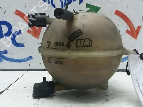 Used Expansion tank VW POLO III (6N1) [1994-1999]  5190624