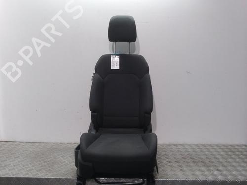Right front seat KIA CARENS IV | BP11091000C16 - Image 1