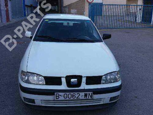 Left taillight SEAT CORDOBA (6K2)  | BP5163021C34 